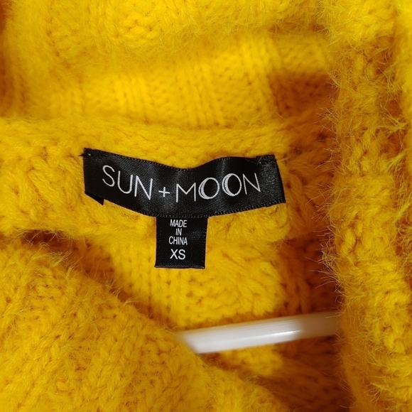 Sun + Moon Yellow Turtleneck Cable Knit Sweater Size XS - Picture 7 of 13